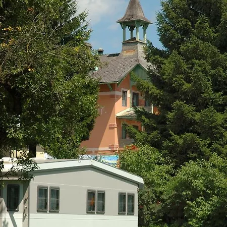 Gasthof-camping Lindenhof مكان تخييم